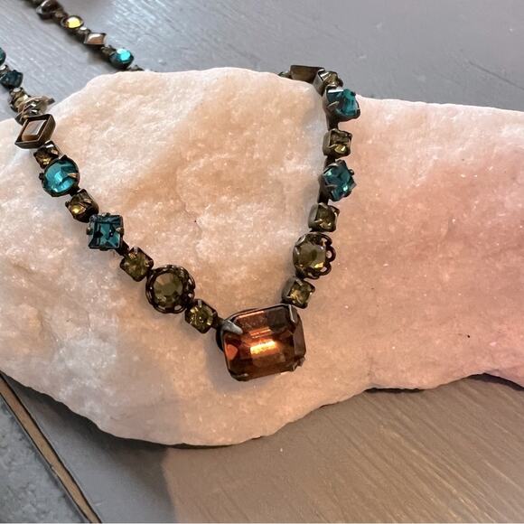 Sorrelli Crystal Earrings  & Necklace Set - Picture 5 of 8